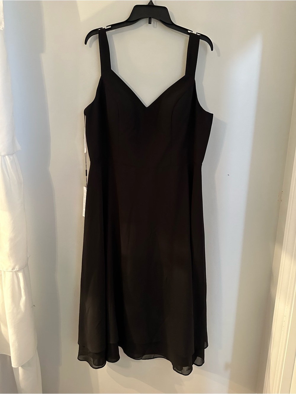 JJ's House Black Chiffon V-Neck Cocktail Dress Plus Size 16W NWT Formal Party